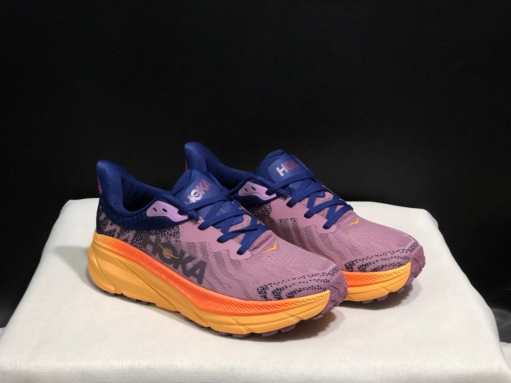 ONE ONE Challenger 7 by HOKA - product image from the listing.
