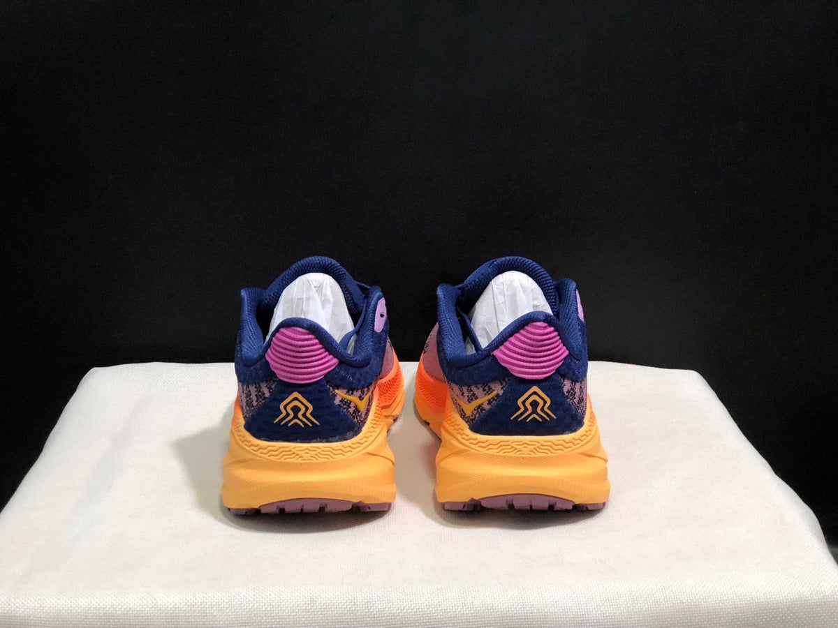 ONE ONE Challenger 7 by HOKA - product image from the listing.