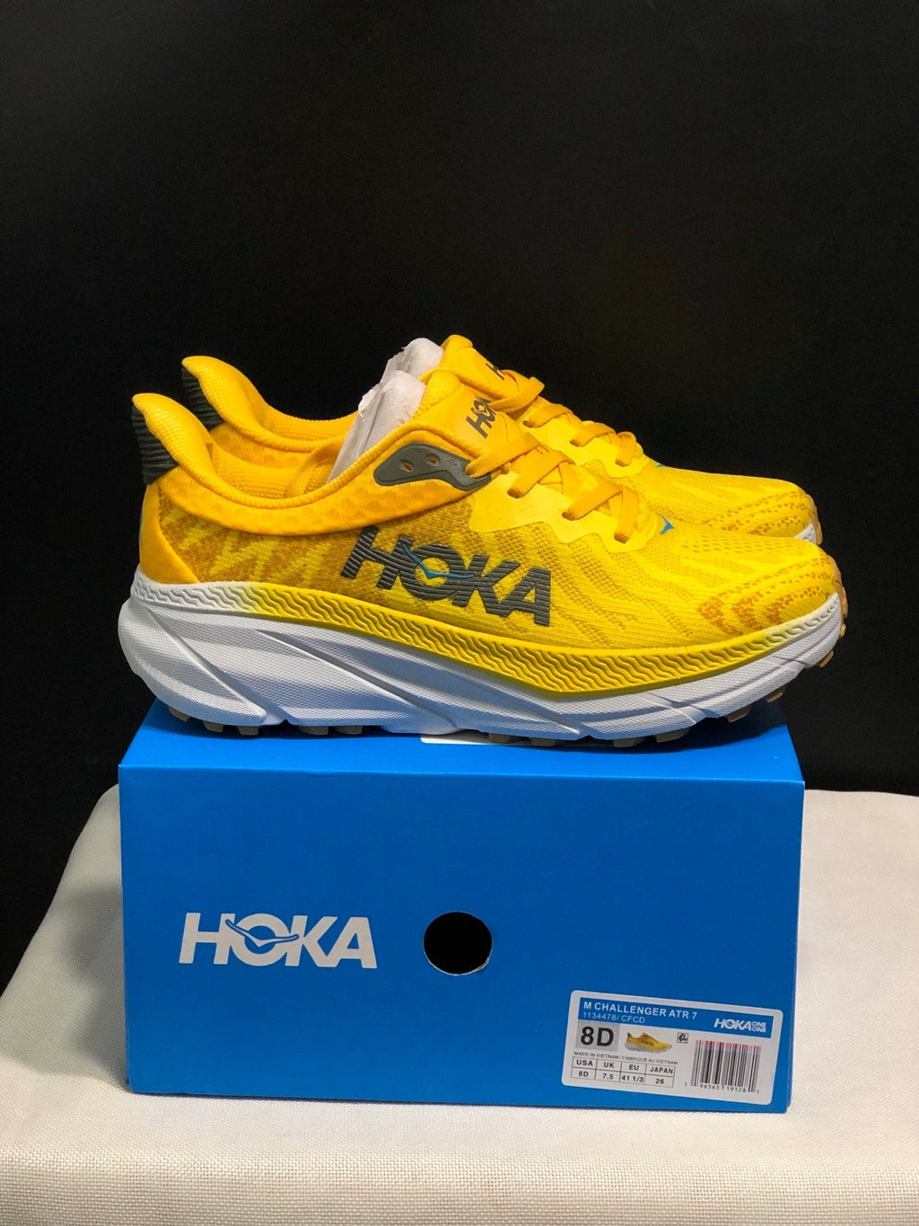 ONE ONE Challenger 7 by HOKA - product image from the listing.