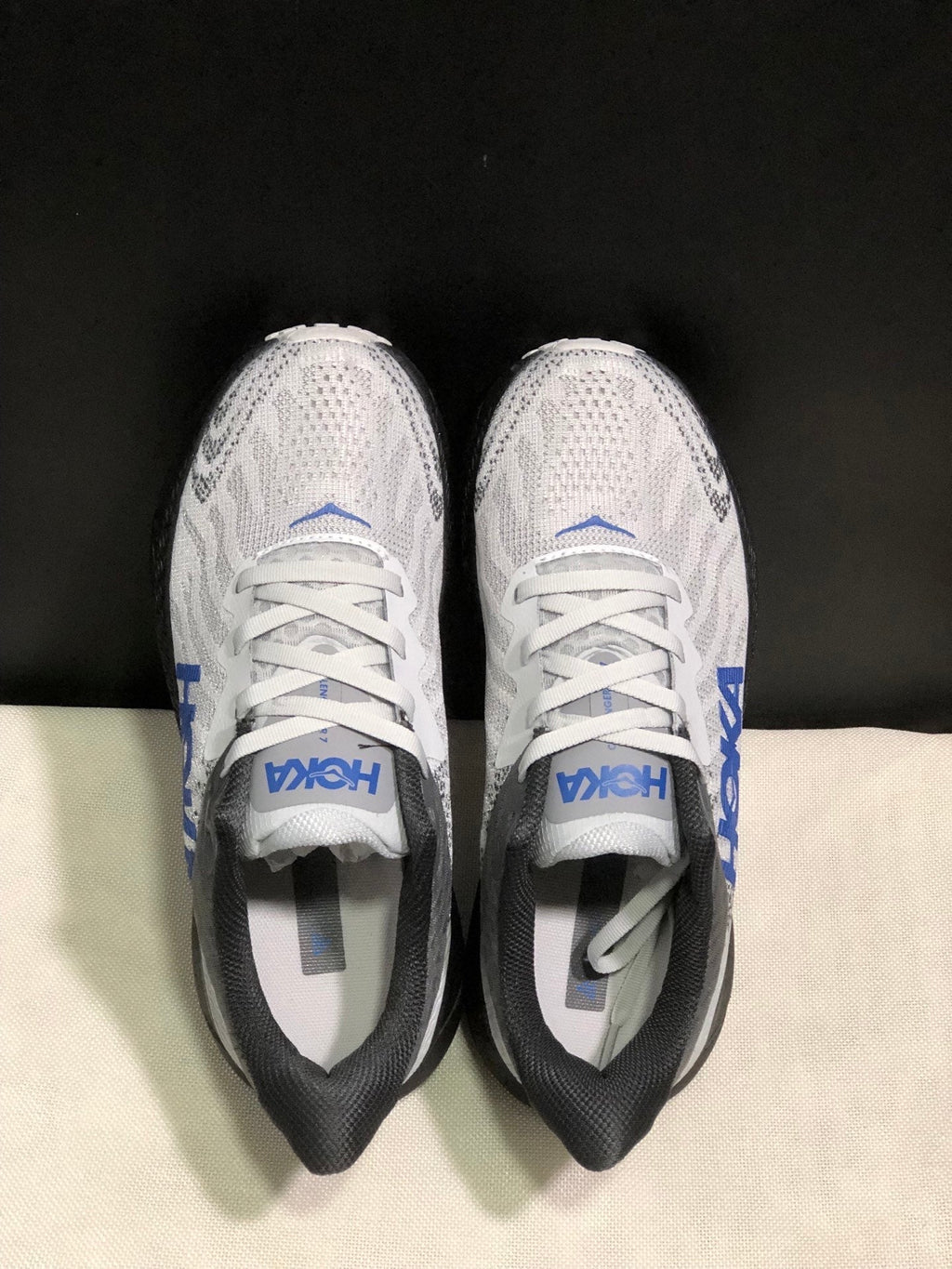 ONE ONE Challenger 7 by HOKA - product image from the listing.
