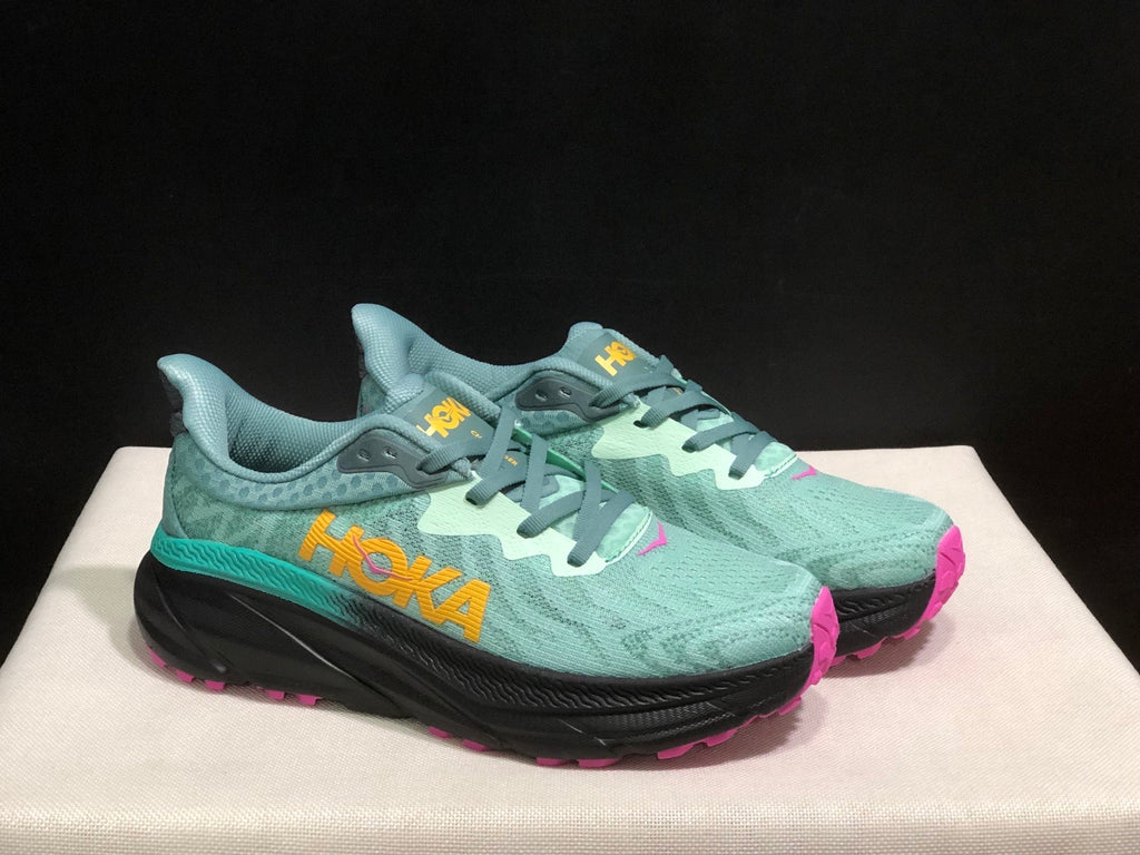 ONE ONE Challenger 7 by HOKA - product image from the listing.