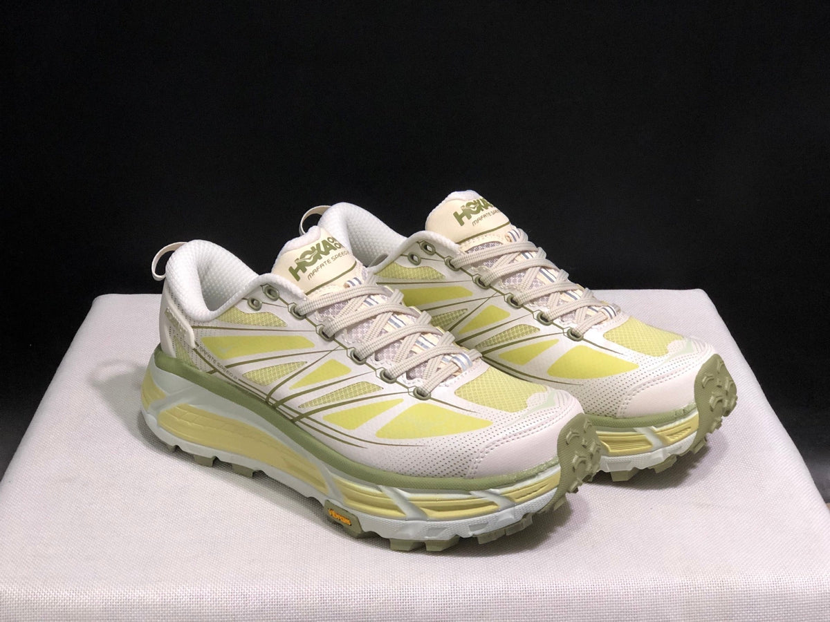 ONE ONE Mafate Speed by HOKA - product image from the listing.