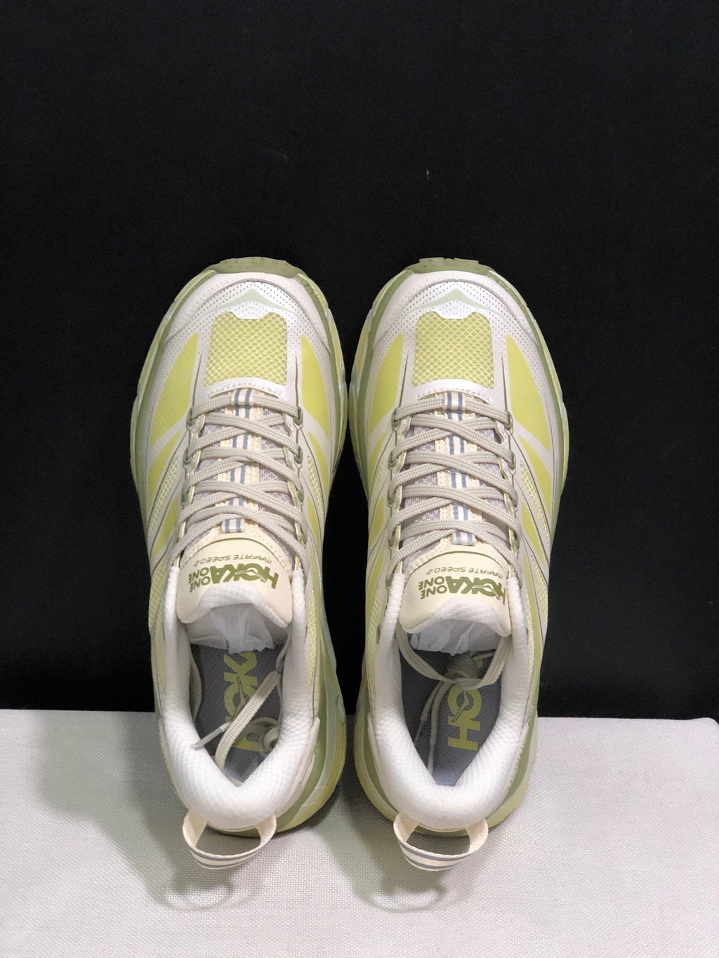 ONE ONE Mafate Speed by HOKA - product image from the listing.