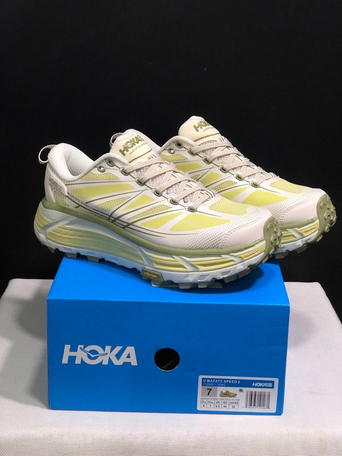 ONE ONE Mafate Speed by HOKA - product image from the listing.