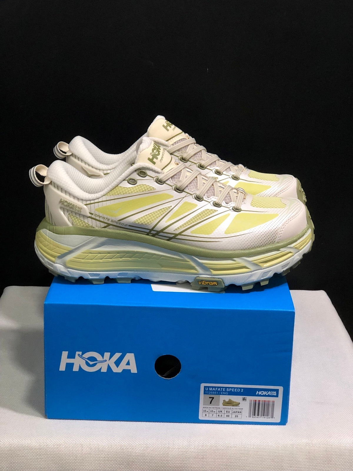 ONE ONE Mafate Speed by HOKA - product image from the listing.