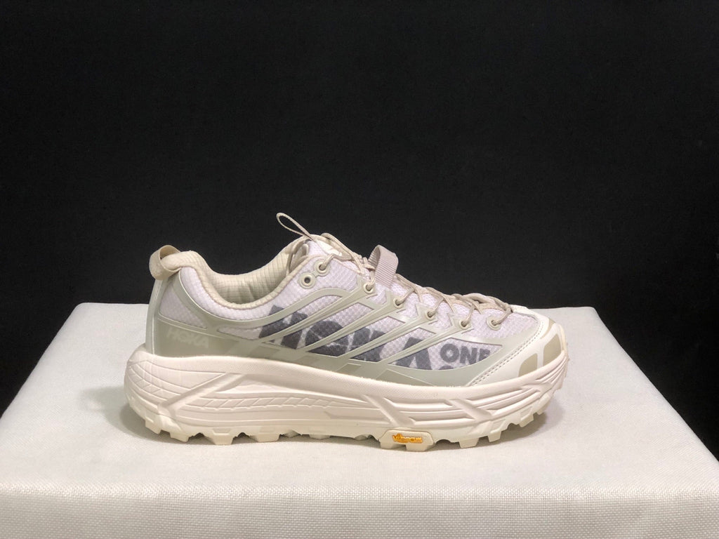 ONE ONE Mafate three 2 by HOKA - product image from the listing.