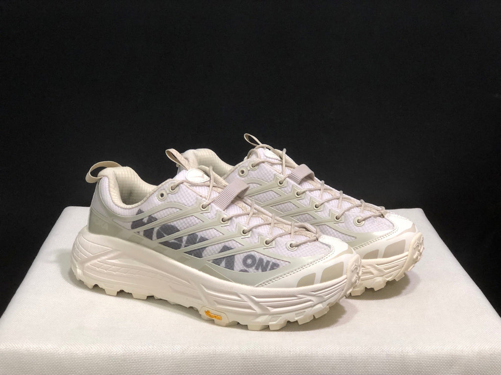 ONE ONE Mafate three 2 by HOKA - product image from the listing.