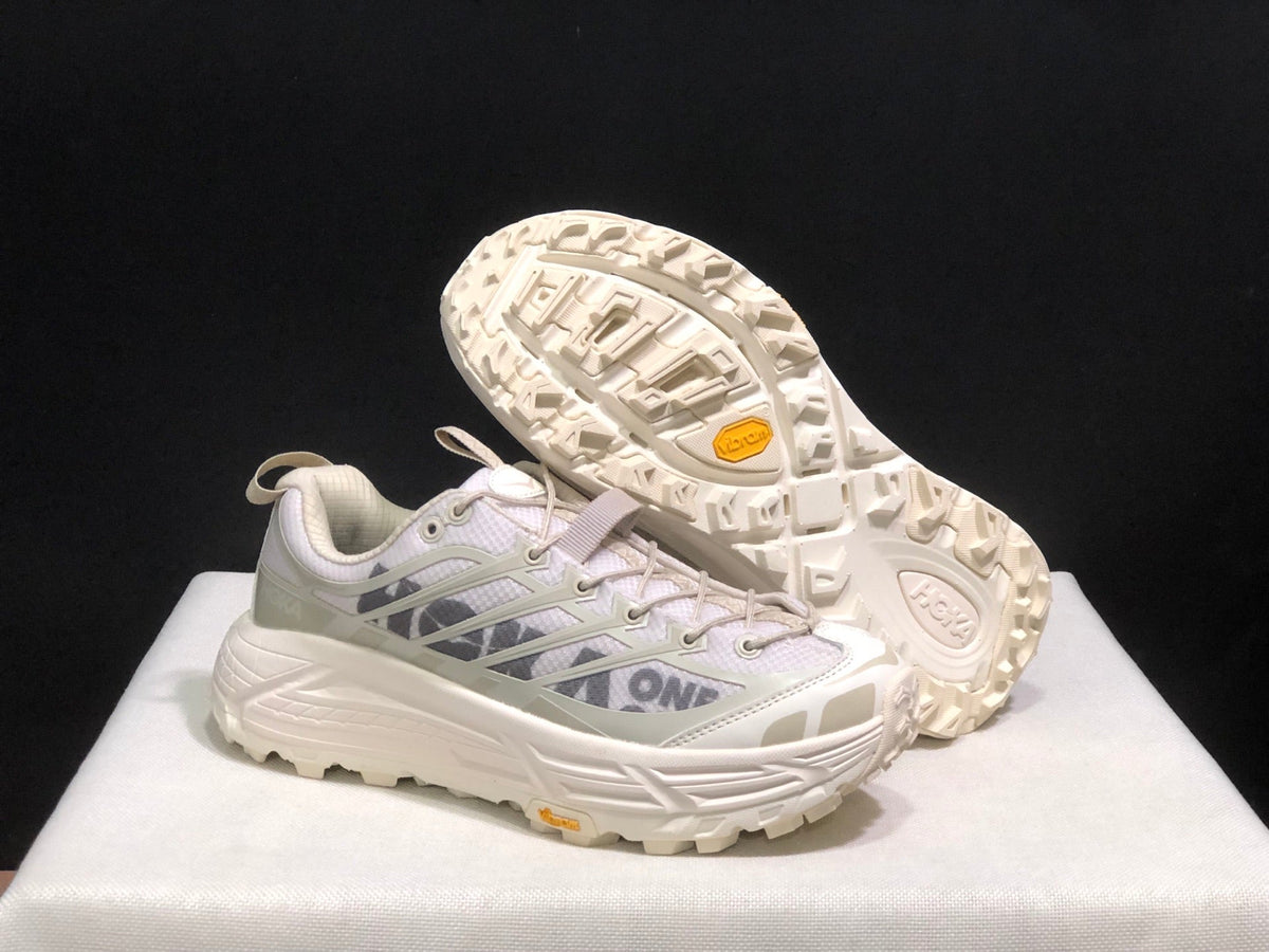 ONE ONE Mafate three 2 by HOKA - product image from the listing.