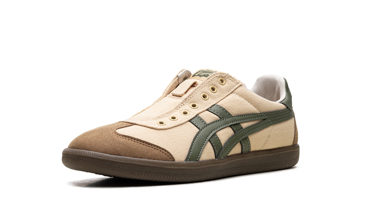 Onitsuka Tiger Tiger Tokuten Slip On in Beige Brown Green 140409 - product image from the listing.