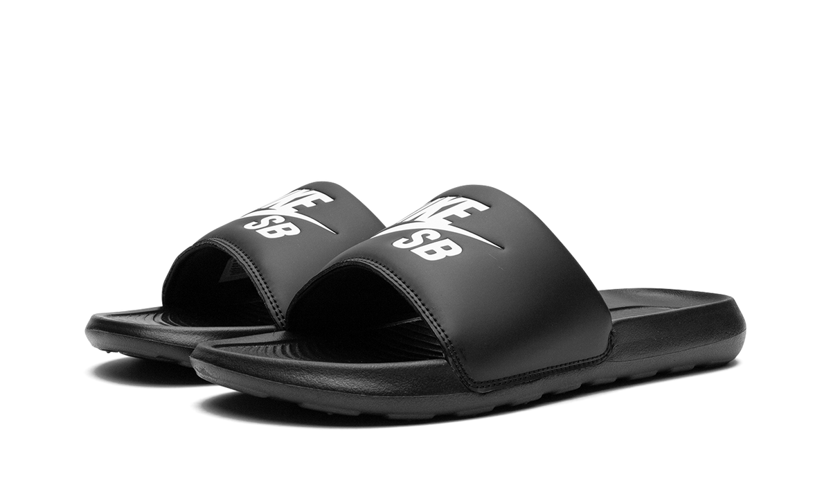 "Black White" SB Victori One Slide DR2018 001 - product image from the listing.